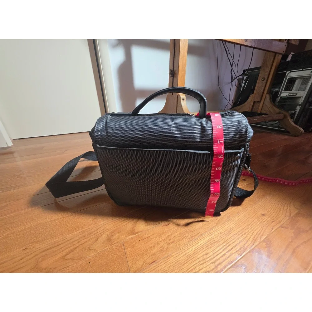 Nikon Deluxe SLR Camera Case Shoulder Bag Black Excellent Padded 17001 Buckle - Picture 5 of 7